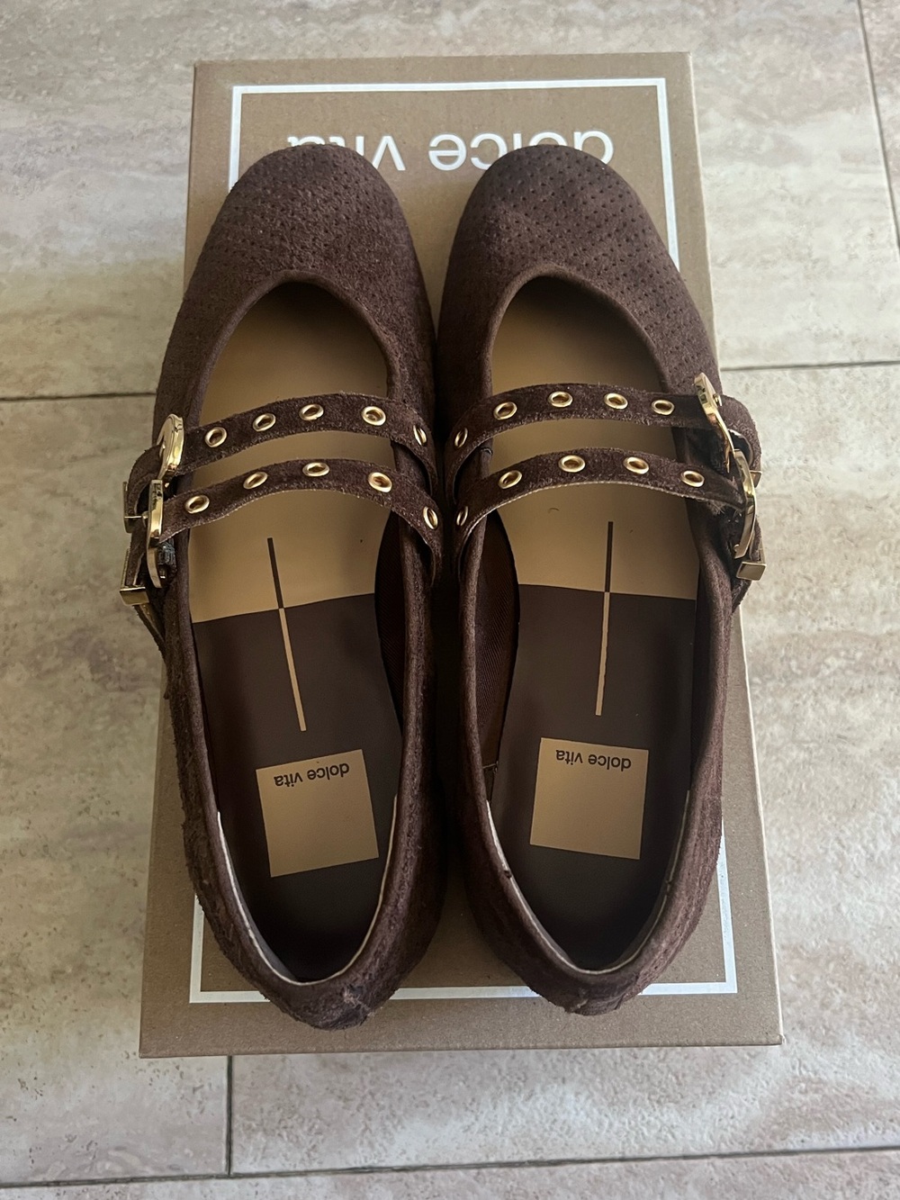 Dolce Vita Baylee Grommet Dark Brown Ballet Flats - Picture 10 of 12